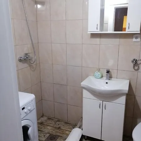 Big Apartment *